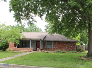 7019 E 69th St S, Tulsa, OK 74133