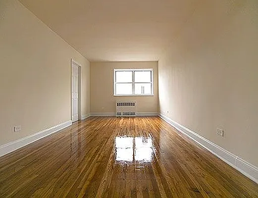 Rented by SW Queens Mezzanine | media 6