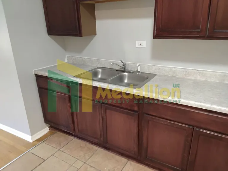 1241 N Ashland Ave #2 — Photo 9