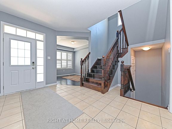 5th image of 292 Falling Green Cres