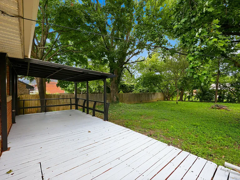 141 Zandale Dr — Photo 19