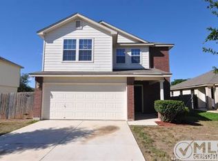 10371 Oakwood Crst, San Antonio, TX 78245