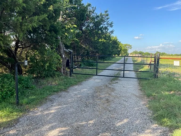 5145 County Road 1224A — Photo 34