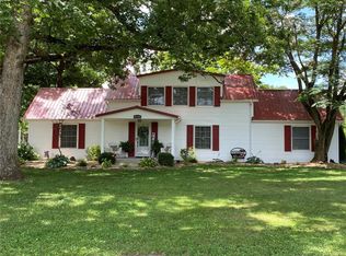 21725 Dorlac Rd, Farmington, MO 63640