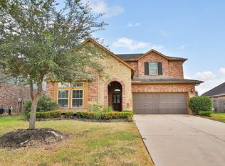 9 Fountain Bend Ln, Richmond, TX 77406