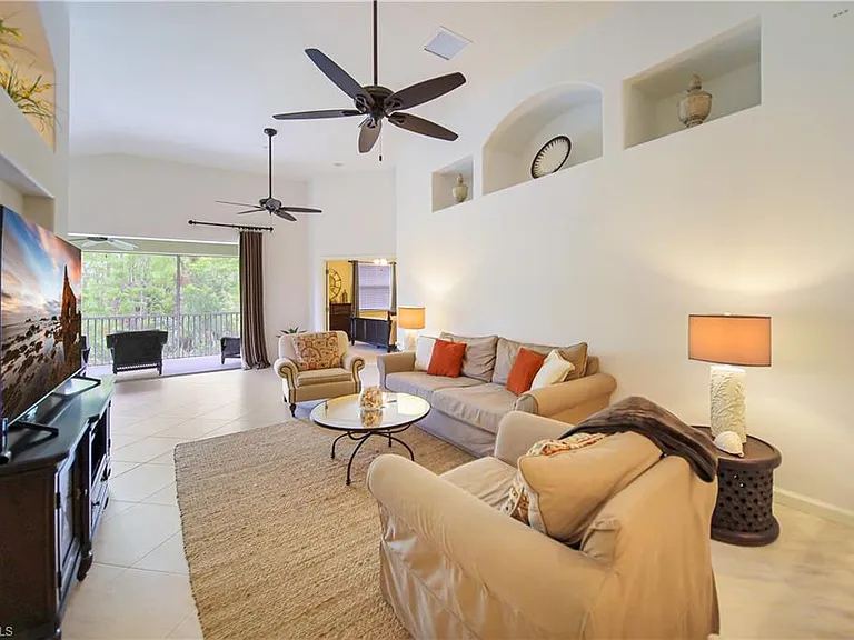 6641 Alden Woods Cir #201 — Photo 3