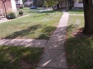 2379 Laurelwood Dr, Columbus, OH 43229