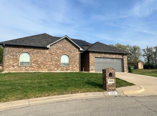 2202 Springhill Ct, Mineral Wells, TX 76067