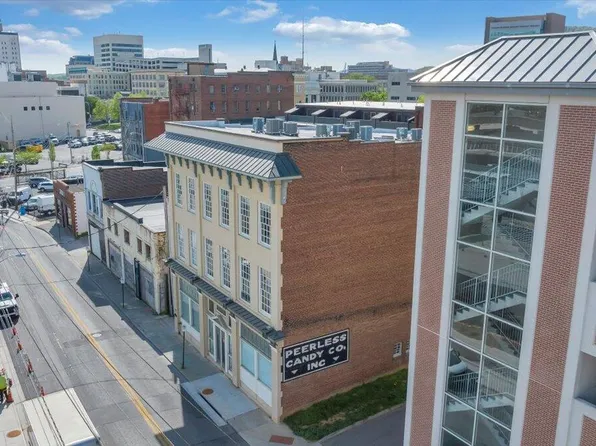 324 Salem Ave SW APT 202, Roanoke, VA 24016