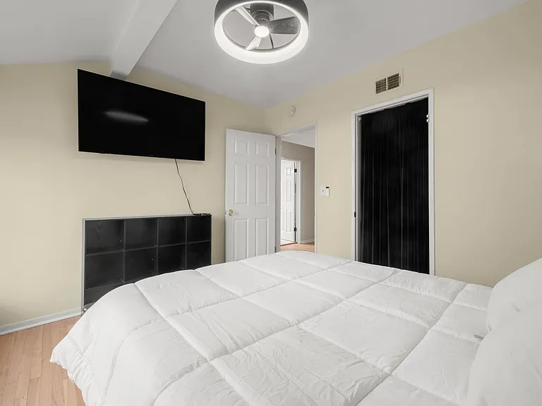 8937 Monogram Ave — Photo 2