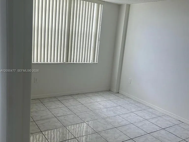 15600 NW 7th Ave #501 — Photo 5