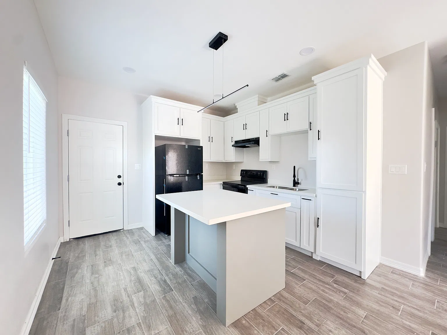 2 bed, 2.0 bath, $970 — Photo 1