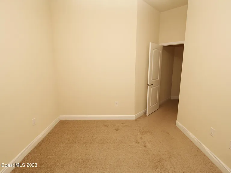 1034 Breakaway Trl — Photo 22