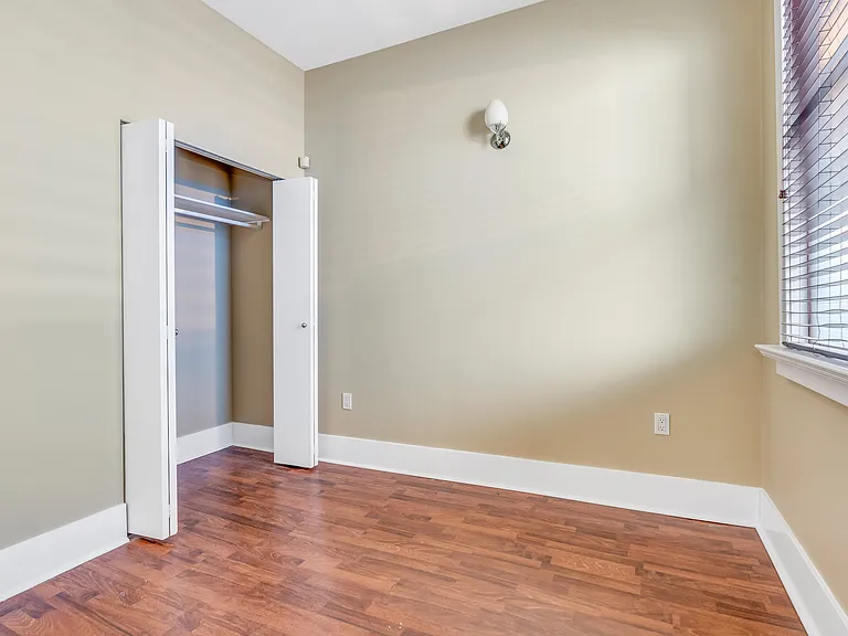4120 Main St #201 — Photo 10