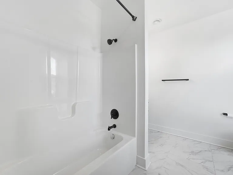 1336 Pennsylvania Ave — Photo 30