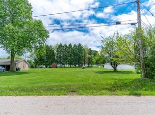 Groveland Ave SW, Navarre, OH 44662