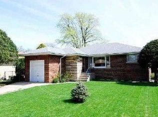 605 N Russel St, Mount Prospect, IL 60056