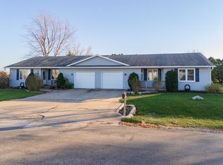 409 E Ririe Pl, Flanagan, IL 61740