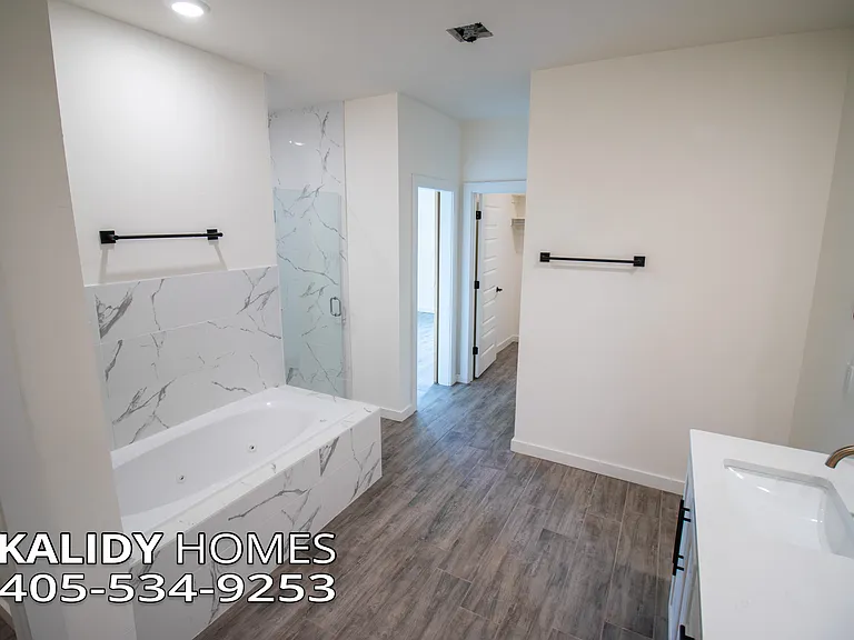 17584 Salma Rd — Photo 23
