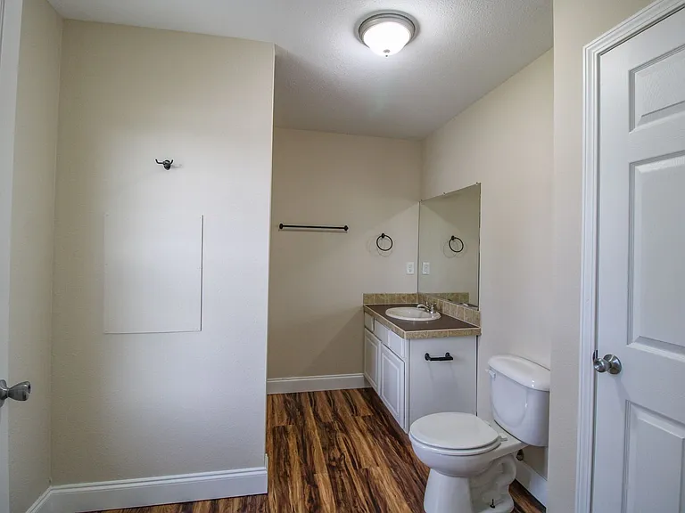 123 Meadows Ln — Photo 14