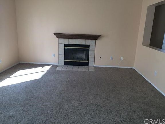4th image of 1155 Alderwood Dr
