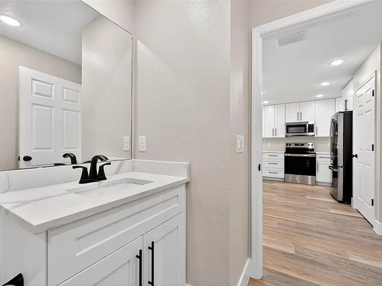 32629 Vista Ave — Photo 24