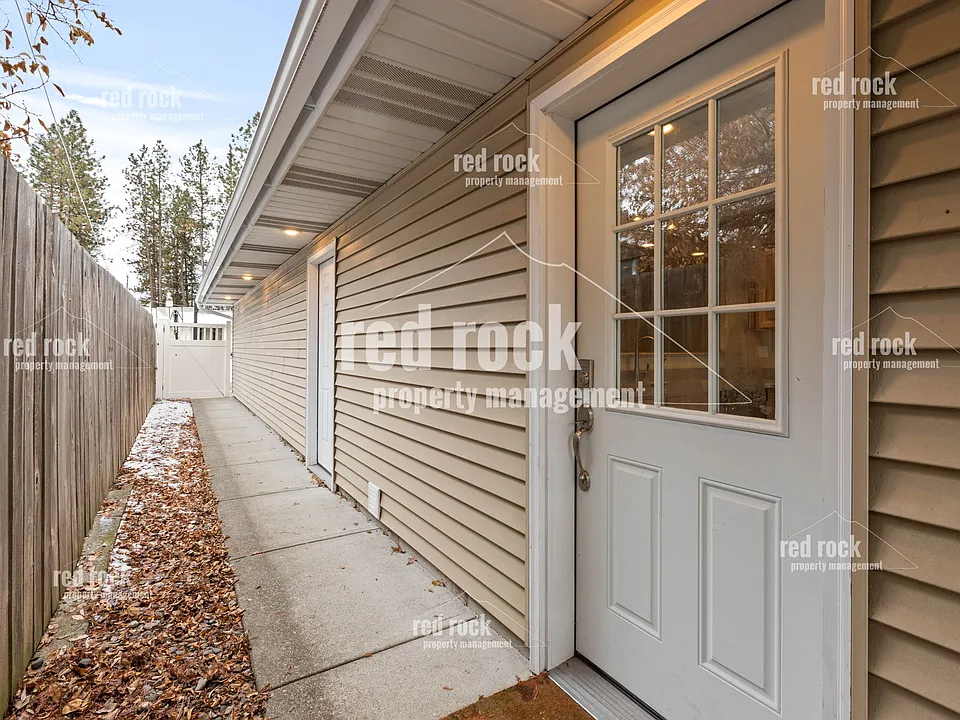 11321 E 31st Ave #B