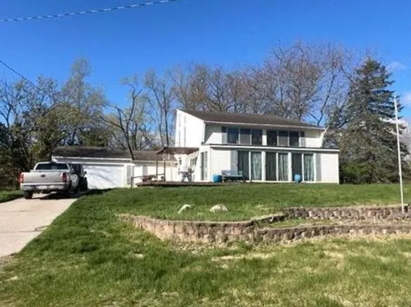7031 Southwest Dr, Stanwood, MI 49346