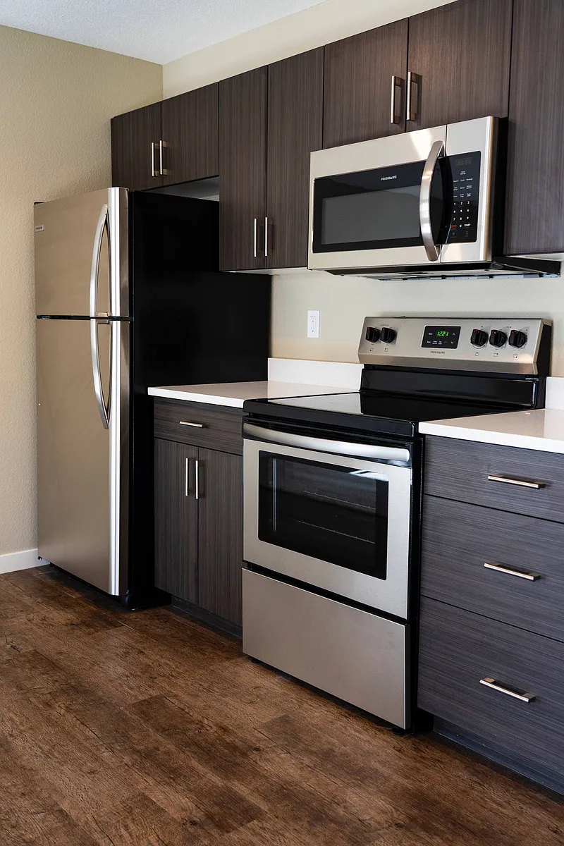 Building Photo - West Wind Place Apartments