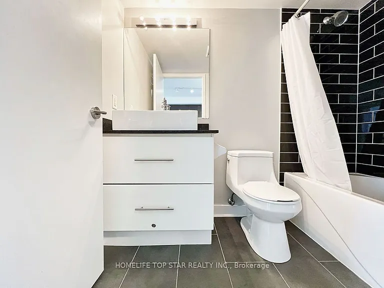 1171 NW Queen St W #913 — Photo 26
