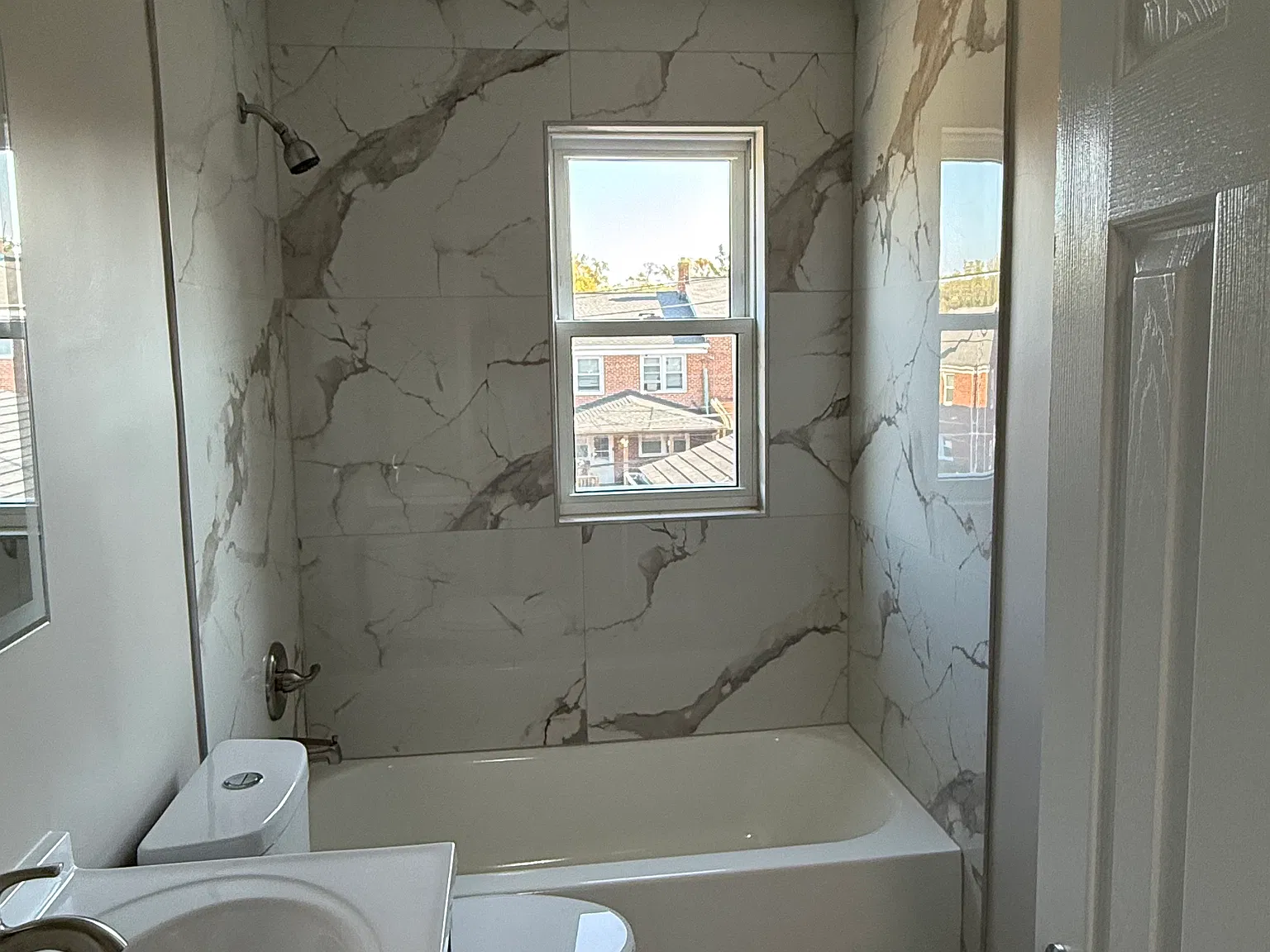 3 bed, 1440 sqft, $2,200 — Photo 4