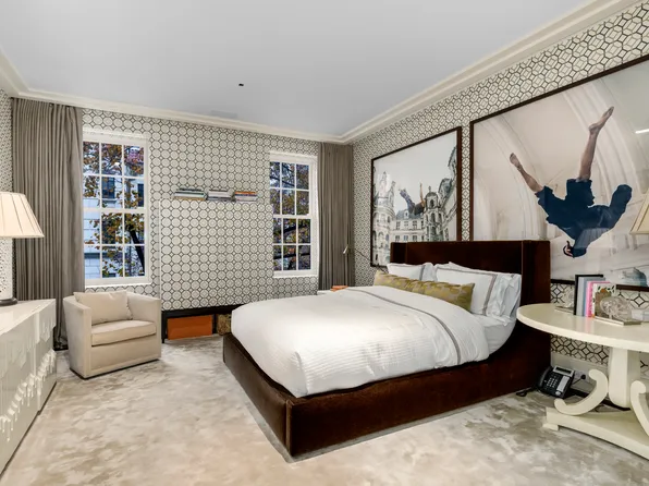 160 East 63rd Street image 9 of 11