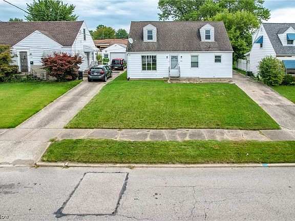 3rd image of 841 N Ward Ave
