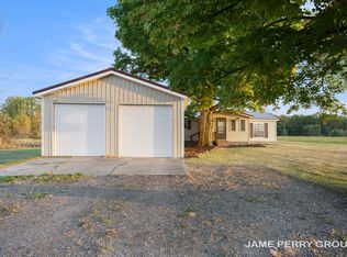 4593 E Condensery Rd, Sheridan, MI 48884