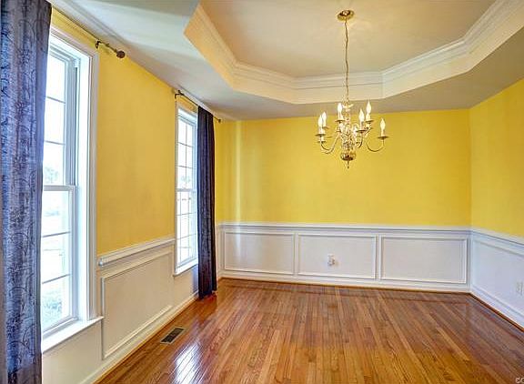 5th image of 3013 Danrett Ln