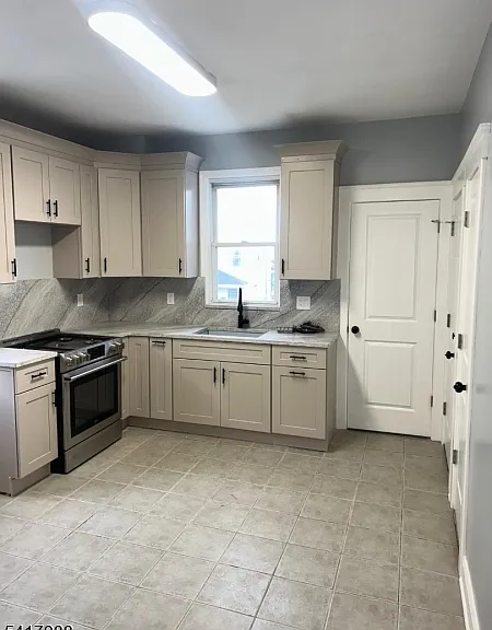 125 Alton St — Photo 18