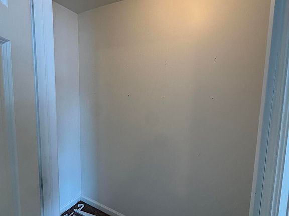 5th image of 2078 N Susquehanna Trl APT 4