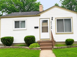 27392 Osmun St, Madison Heights, MI 48071