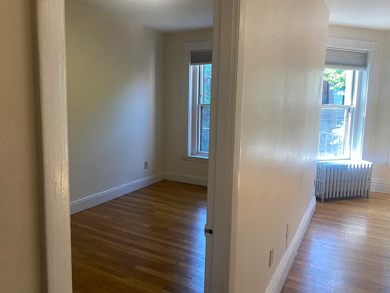 293 Newbury St #9 — Photo 9