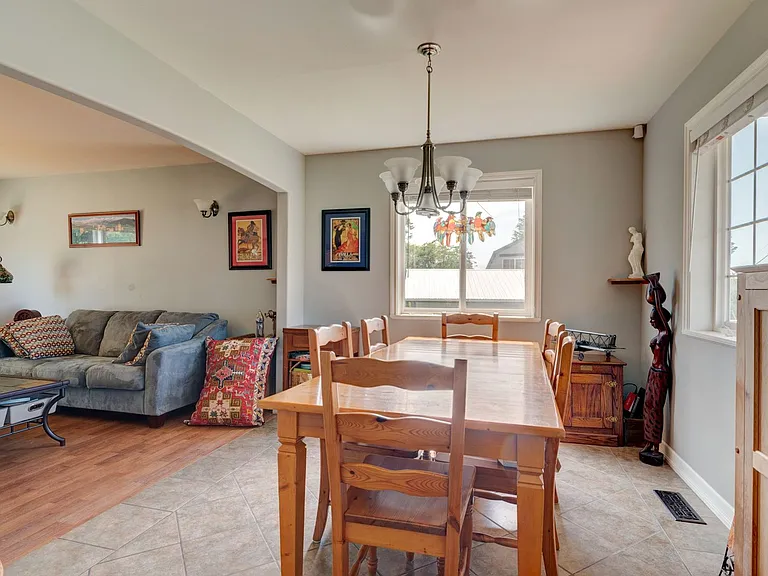 1207 Byrd Dr — Photo 6