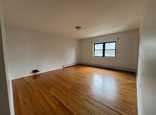 204 North St #3, Jersey City, NJ 07307