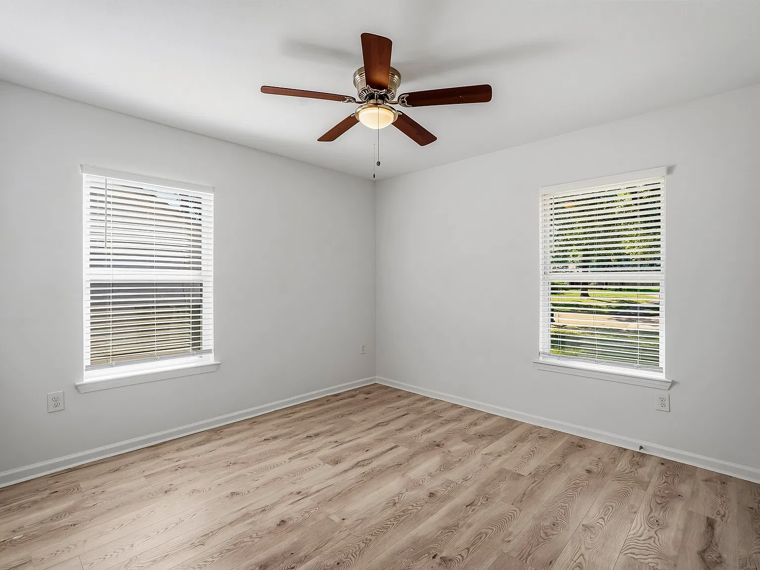 Gardendale Drive (4106) - C - 1 — Photo 2