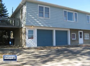 808 Wauponsee St, Morris, IL 60450