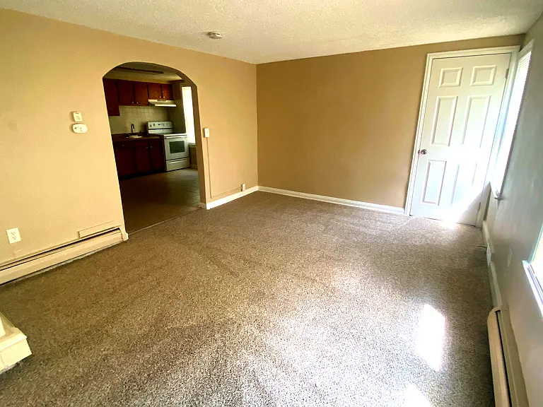 577 E Mapledale Ave #3 — Photo 7