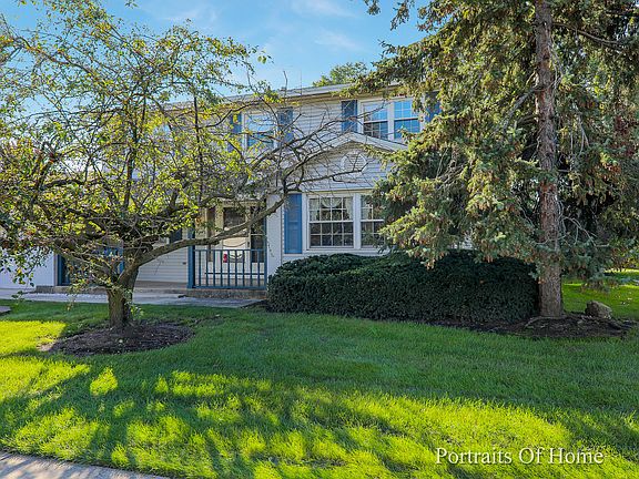 2nd image of 1278 Berkenshire Ln