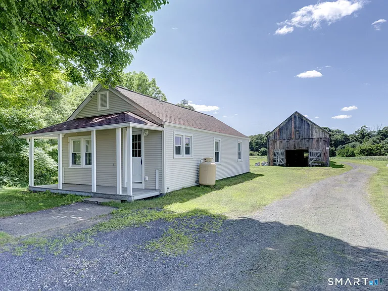 1455R Forbes St — Photo 2