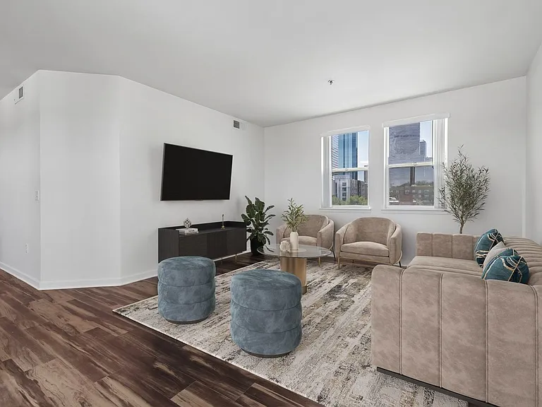 Park Avenue West — Photo 22