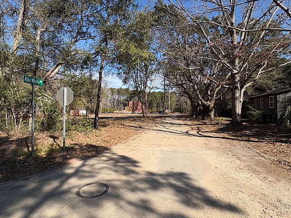 2nd image of 3864 Abe White Rd