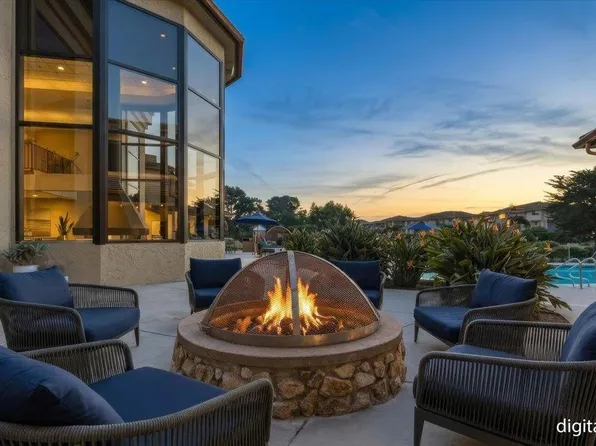 111 Seascape Resort Dr, Aptos, CA 95003