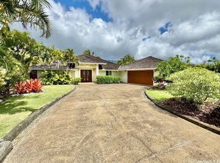 76 Wailupe Cir, Honolulu, HI 96821